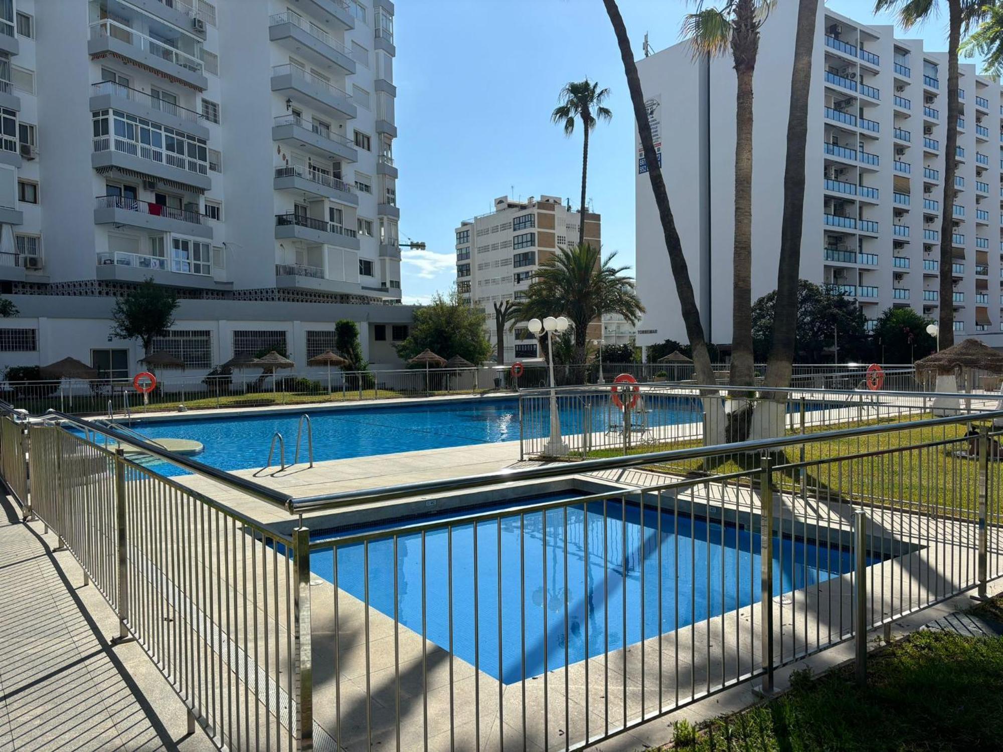 דירות בנאלמדנה Diana Sea View מראה חיצוני תמונה