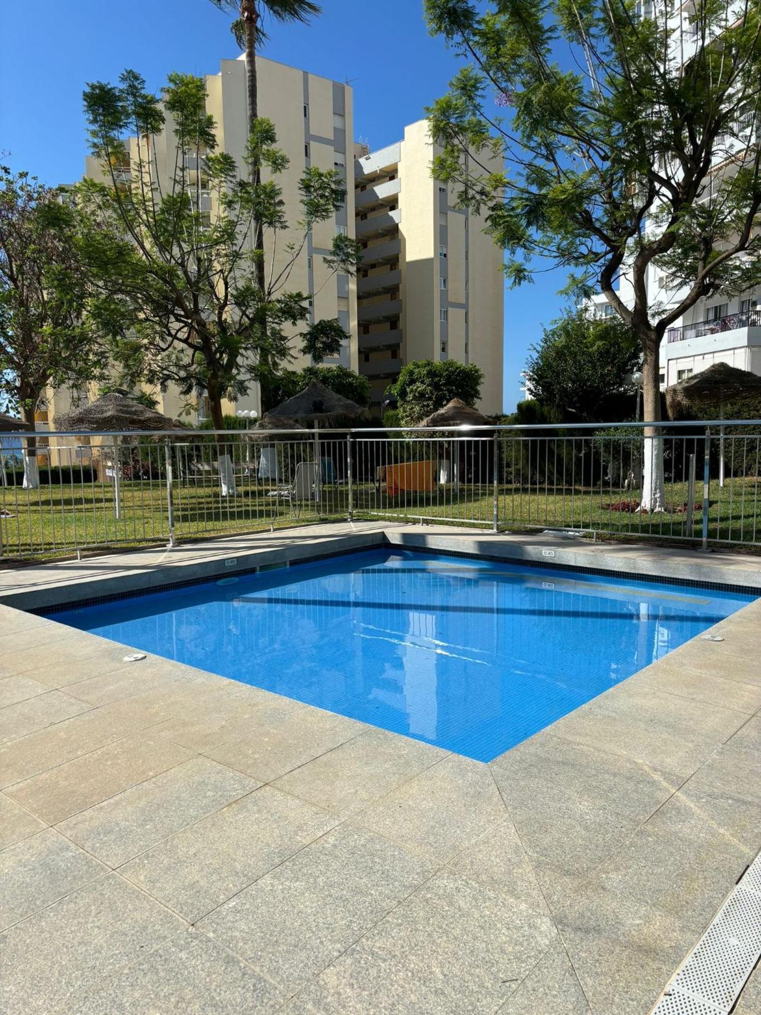 דירות בנאלמדנה Diana Sea View מראה חיצוני תמונה